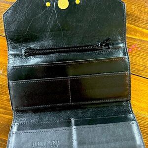 R.Riverter Italian leather wallet. 6 months old